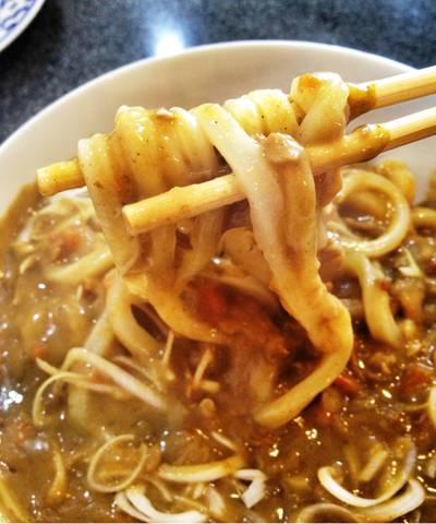 เส้นอวบอ้วนเหนียวนุ่มเคี้ยวมัน ที่ ร้านอาหาร Don Don