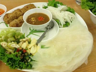 ร้านอาหาร หง่อนหลำ สะพานเหลือง