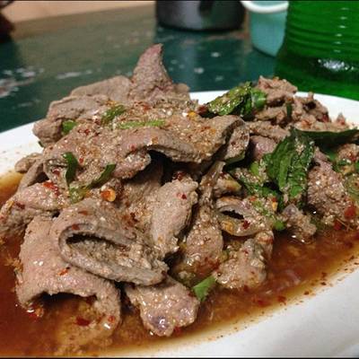 ตับหวาน สุกกำลังดี นุ้มนุ่ม ที่ ร้านอาหาร ตำปากแตก