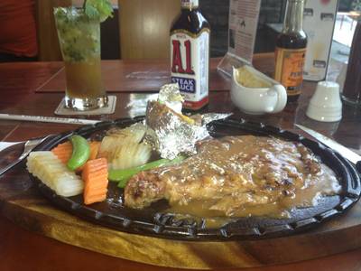 ร้านอาหาร โชคชัยสเต็กเฮ้าส์ สุขุมวิท 23