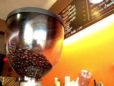 เมล็ดกาแฟ ที่ ร้านอาหาร คอฟแมนกาแฟสด เมล็ดกาแฟ ที่ ร้านอาหาร คอฟแมนกาแฟสด