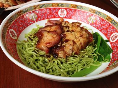 บะหมี่หยกหมูแดง ที่ ร้านอาหาร ตี่โภชนา