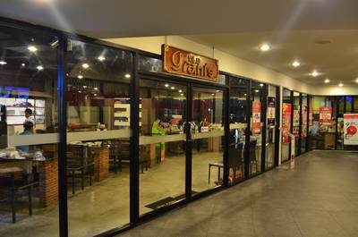 ถึงร้านแล้วว ^^ ที่ ร้านอาหาร Giant Yakiniku ชิดลม