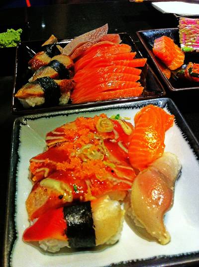 ซูชิหน้าต่างๆ ที่ ร้านอาหาร Oishi (โออิชิ) Siam Discovery