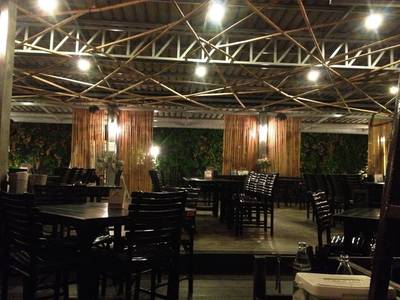 บรรยากาศอีกมุม ที่ ร้านอาหาร บ้านเมษา