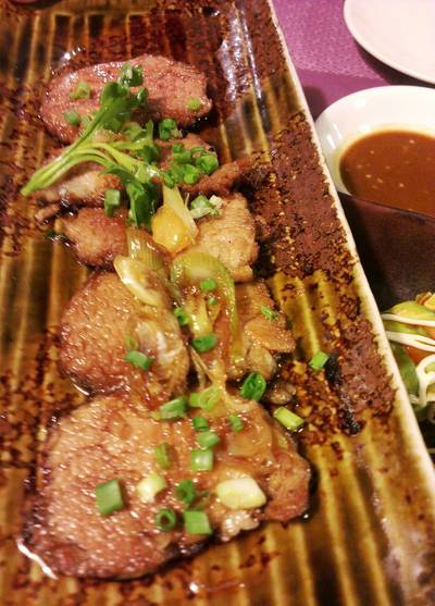 chasyu with sauce ที่ ร้านอาหาร Fumi Japanese Cuisine สยามพารากอน