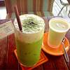 ร้านอาหาร Cafe De L'amour