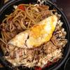ยากิโซบะห่อไข่ ที่ ร้านอาหาร Yayoi The Mall Ngamwongwal