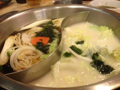 ซุปโชยุ กับ ซุปไก่ ที่ ร้านอาหาร Kagonoya Mega Bangna