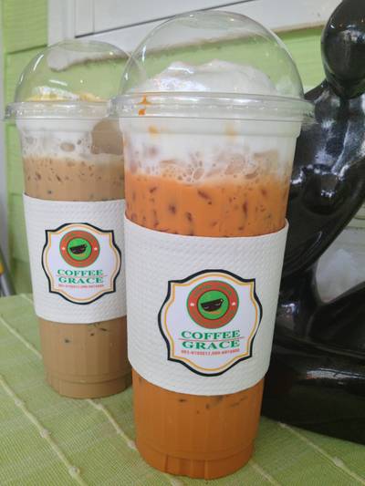 คาปูชิโน่.    ชาแดง ที่ ร้านอาหาร Coffee Grace