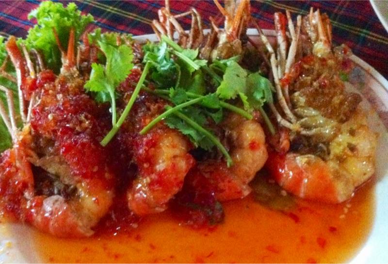 กุ้งสามรส อร่อย Max!! ที่ ร้านอาหาร พิณทองเรือนแพกุ้งเผา