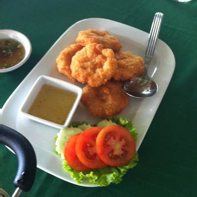 ร้านอาหาร สายลม