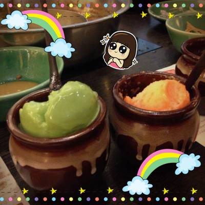 ไอศครีมชาเขียว+ไอศรีมแครอท ที่ ร้านอาหาร MoMo Paradise Terminal 21 ไอศครีมชาเขียว+ไอศรีมแครอท ที่ ร้านอาหาร MoMo Paradise Terminal 21