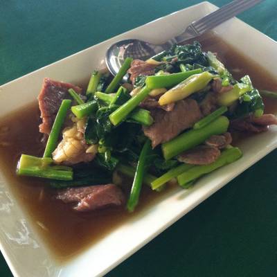 ร้านอาหาร สายลม