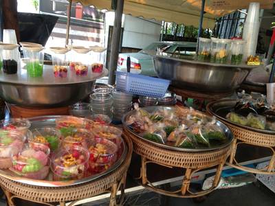 ร้านอาหาร เพ็ญจันทร์โภชนา ร้านอาหาร เพ็ญจันทร์โภชนา