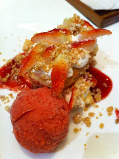 ร้านอาหาร กับข้าวกับปลา Central World