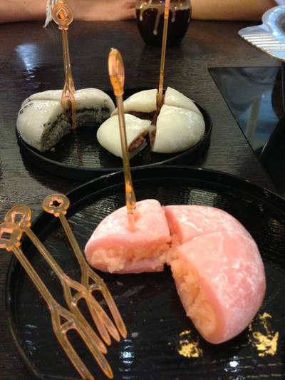 ของหวานอีกอย่าง ไดฟูกุ ที่ ร้านอาหาร MoMo Paradise Terminal 21 ของหวานอีกอย่าง ไดฟูกุ ที่ ร้านอาหาร MoMo Paradise Terminal 21