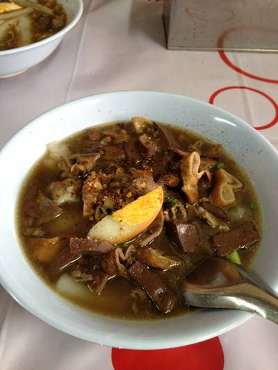 อร่อยยยย ที่ ร้านอาหาร ก๋วยจั๊บอุบล