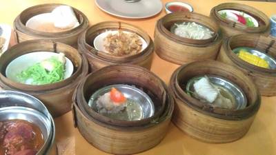 ร้านอาหาร จิบชาในสวน