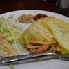 ผัดไทยห่อไข่ ที่ ร้านอาหาร อัฟทาวน์