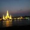 พระปรางค์มุมกว้าง ที่ ร้านอาหาร The Deck by the River