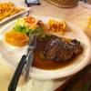 Rib Eye Steak ที่ ร้านอาหาร สเต็ก East & West
