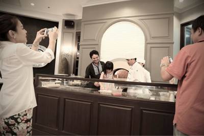 น้องเด็กอยากทำพิซซ่า ที่ ร้านอาหาร Buono Bistro