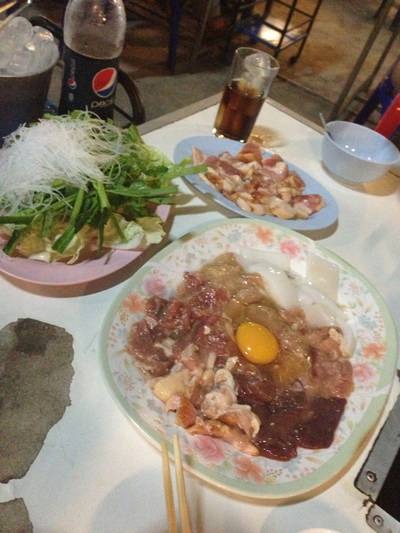ชุดใหญ่รวมทุกอย่าง ที่ ร้านอาหาร กู๋ หมูกะทะ