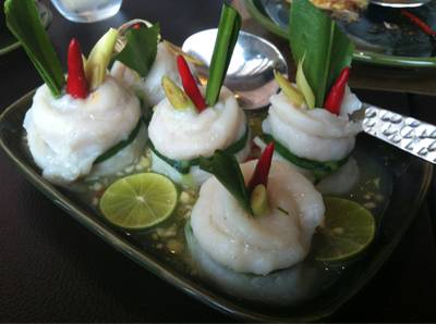 ปลาดอลลี่นึ่งมะนาว รสแซ่บ ปลาสด อร่อย ที่ ร้านอาหาร Nara Thai Cuisine Central World