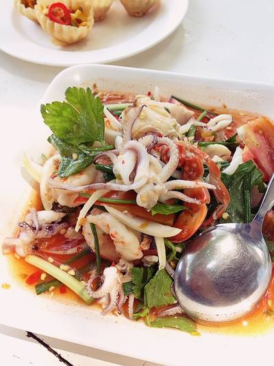 ร้านอาหาร อยู่เย็น หัวหิน บัลโคนี่ ร้านอาหาร อยู่เย็น หัวหิน บัลโคนี่