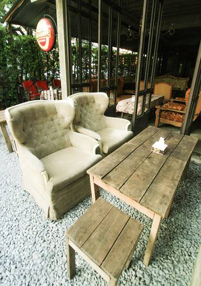 ร้านอาหาร เสวนาพาเพลิน (Sewana Paploen Cafe)