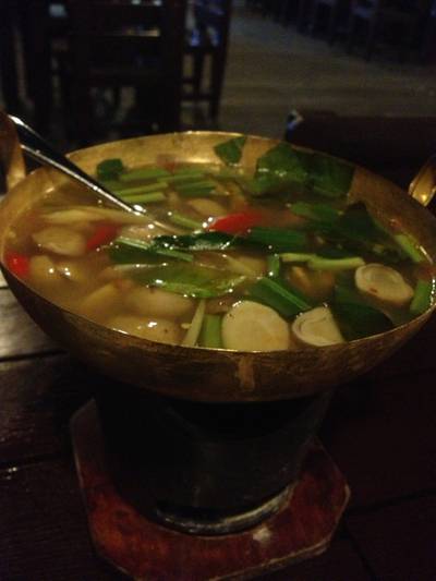 ต้มยำกุ้งน้ำใส ไม่อร่อยเลยง่ะ ที่ ร้านอาหาร สองฝั่งคลอง รีสอร์ทเรสเตอรอง ต้มยำกุ้งน้ำใส ไม่อร่อยเลยง่ะ ที่ ร้านอาหาร สองฝั่งคลอง รีสอร์ทเรสเตอรอง
