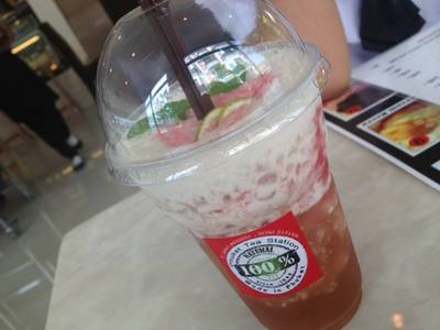 Very Berry Tea ที่ ร้านอาหาร Phuket Tea Station