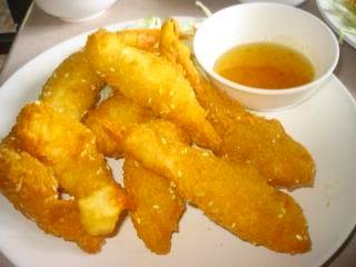 ร้านอาหาร เฮือนแม่ลาปลาเผา