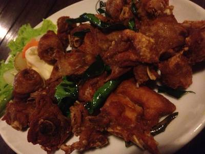ไก่นาทอดเกลือ จืดมากกก ที่ ร้านอาหาร สองฝั่งคลอง รีสอร์ทเรสเตอรอง ไก่นาทอดเกลือ จืดมากกก ที่ ร้านอาหาร สองฝั่งคลอง รีสอร์ทเรสเตอรอง