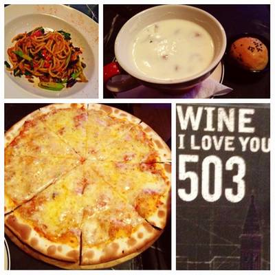 ไปทุกครั้งต้องสั่ง Pizza Tripple Cheese บ่องตงเลย ที่ ร้านอาหาร Wine I Love You Mega Bangna