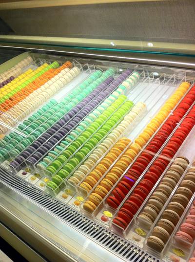 Macaroon ที่ ร้านอาหาร The Oriental Shop Siam Paragon