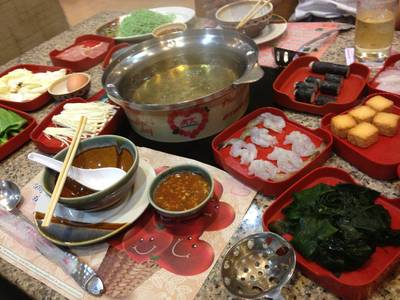 อิ่มท้อง ที่ ร้านอาหาร MK Restaurants Tesco Lotus ลาดพร้าว