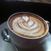 คาปูชิโน  ที่ ร้านอาหาร Aka Ama Coffee
