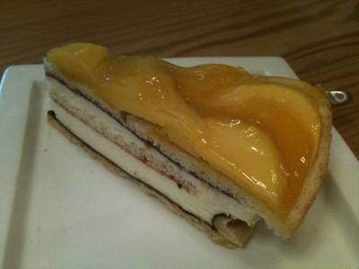 Mango Tart ที่ ร้านอาหาร บ้านหญิง Terminal 21