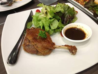 ร้านอาหาร Midtown