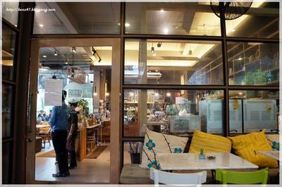 ร้านอาหาร Roast Coffee & Eatery