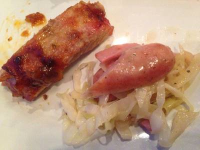 ซี่โครงหมูบาร์บีคิว ไส้กรอกหมู ที่ ร้านอาหาร Sky Lounge Baiyoke 1