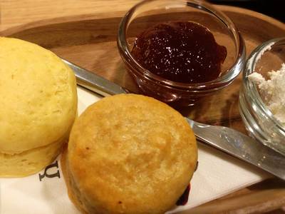 ร้านอาหาร Peony Teafe' & Gallery