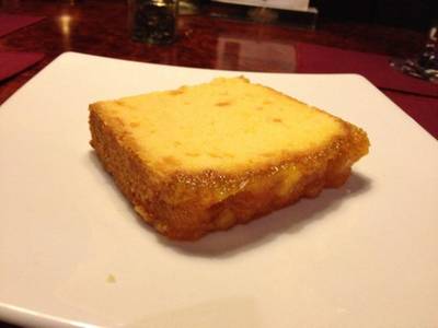 เค้กส้ม ที่ ร้านอาหาร Neil's Tavern Restaurant (Steak House) ร่วมฤดี เค้กส้ม ที่ ร้านอาหาร Neil's Tavern Restaurant (Steak House) ร่วมฤดี
