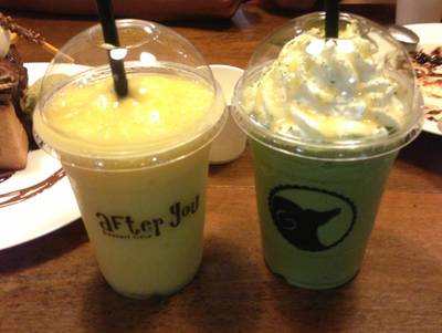 Mango passion & Matcha Latte Frappe ที่ ร้านอาหาร After You Dessert Cafe La Villa