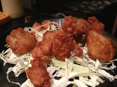 ไก่ทอด Karaake ที่ ร้านอาหาร AI Japanese Village Terminal 21