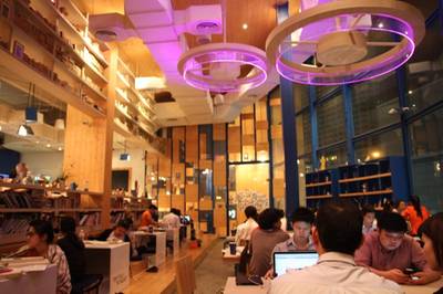 บรรยากาศร้าน 1 ที่ ร้านอาหาร Too Fast To Sleep