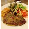 เสต็กหมูนมสด อร่อยอีกแล้วค่ะ^^ หมูเหนียวกำลังดีเลย ที่ ร้านอาหาร บ้านสวนสลัด Home Steak & Salad