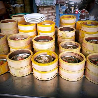ติ่มซำ ที่ ร้านอาหาร ร้านเป็ดย่างรสเด็ด